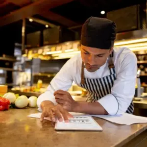(HOTR0020) LOGÍSTICA EN LA COCINA: APROVISIONAMIENTO DE MATERIAS PRIMAS
